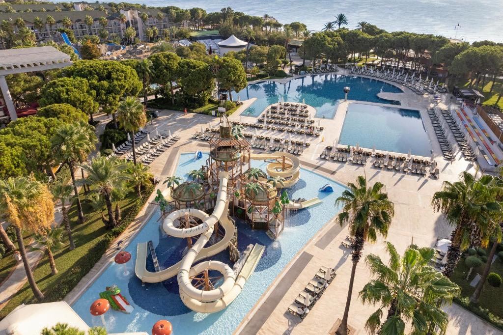 Dobedan World Palace Hotel 5* (ex Alva Donna)