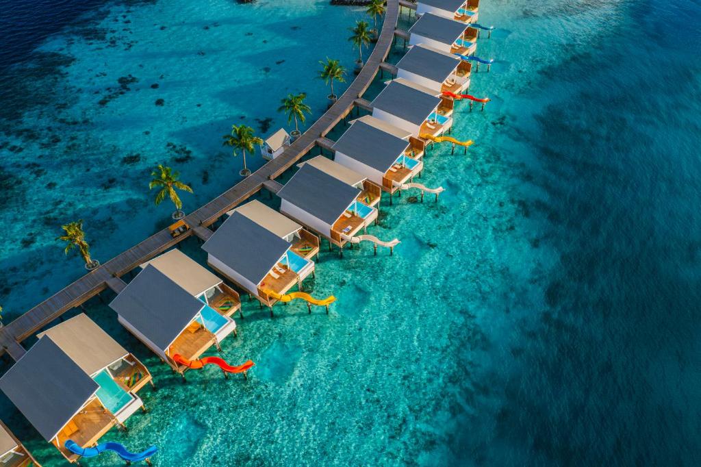 Oaga Art Resort Maldives 5*